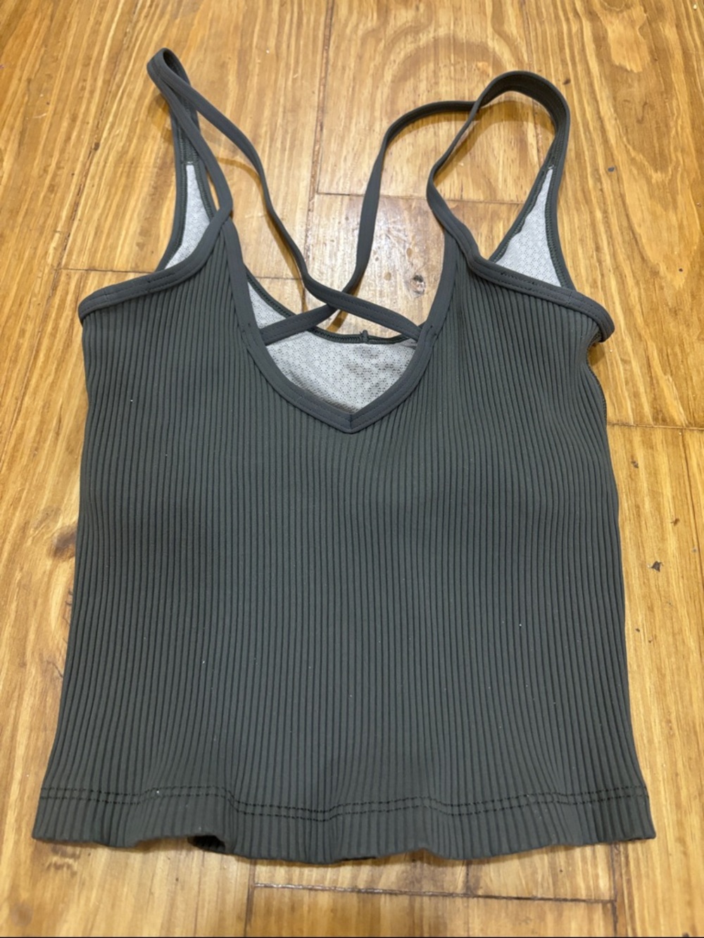 Vuori Ridded Crop Tank Top w/Built In Bra Size XS in Dark Green Color - Picture 3 of 3
